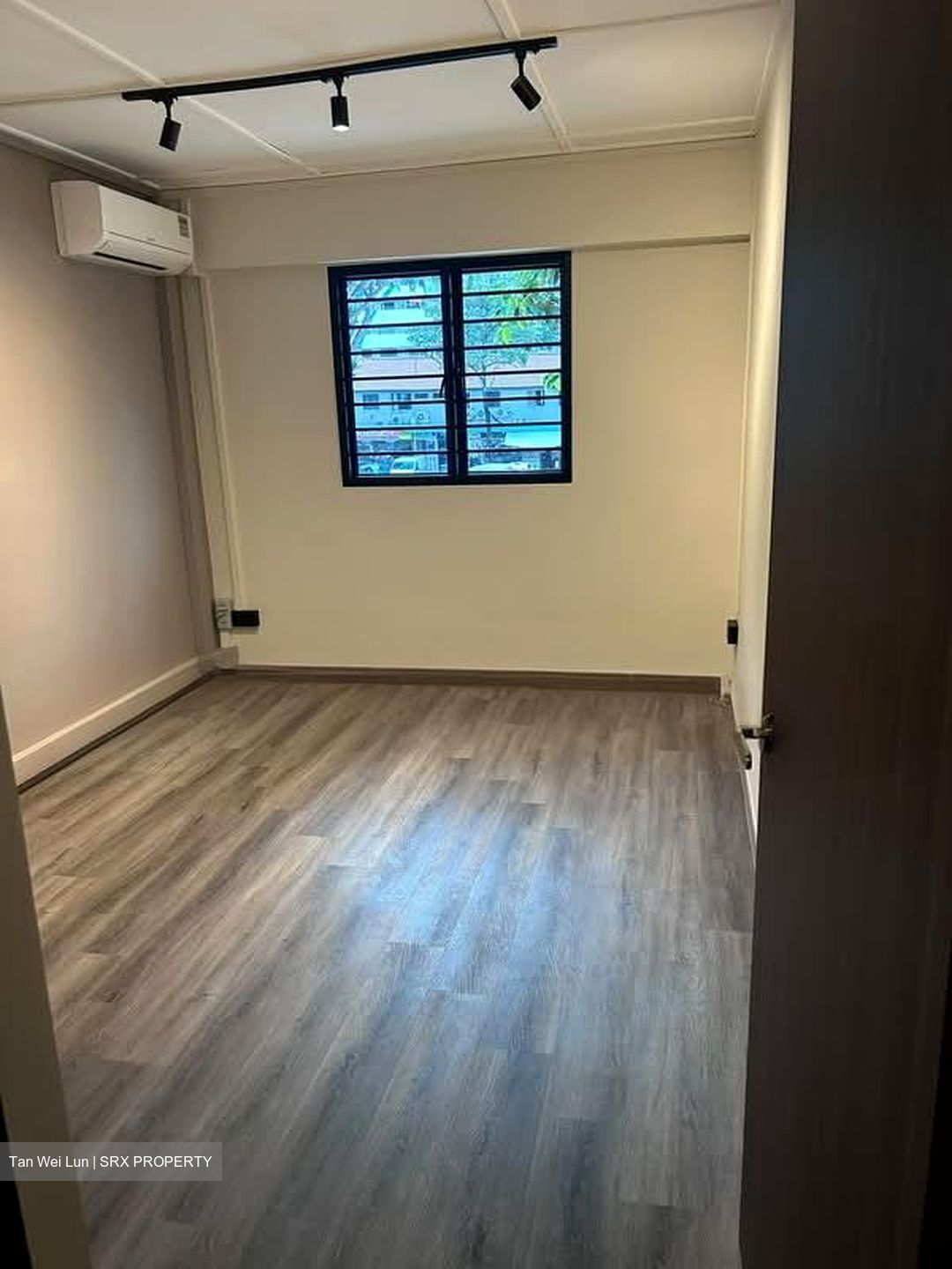 Blk 48 Sims Place (Geylang), HDB 3 Rooms #569802471